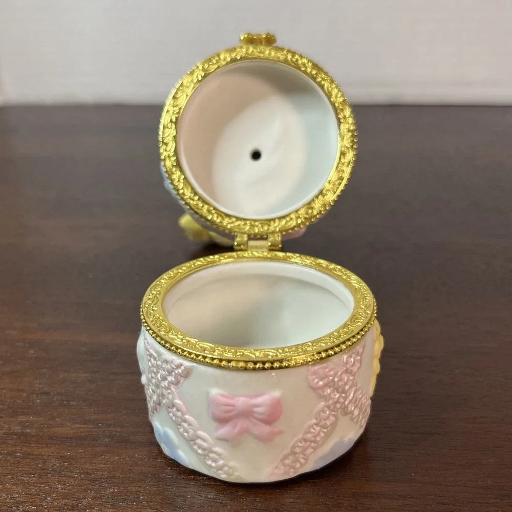 Vtg Porcelain Hinged Trinket Box Girl & Teddy Bear Jewelry Holder Tooth Fairy
